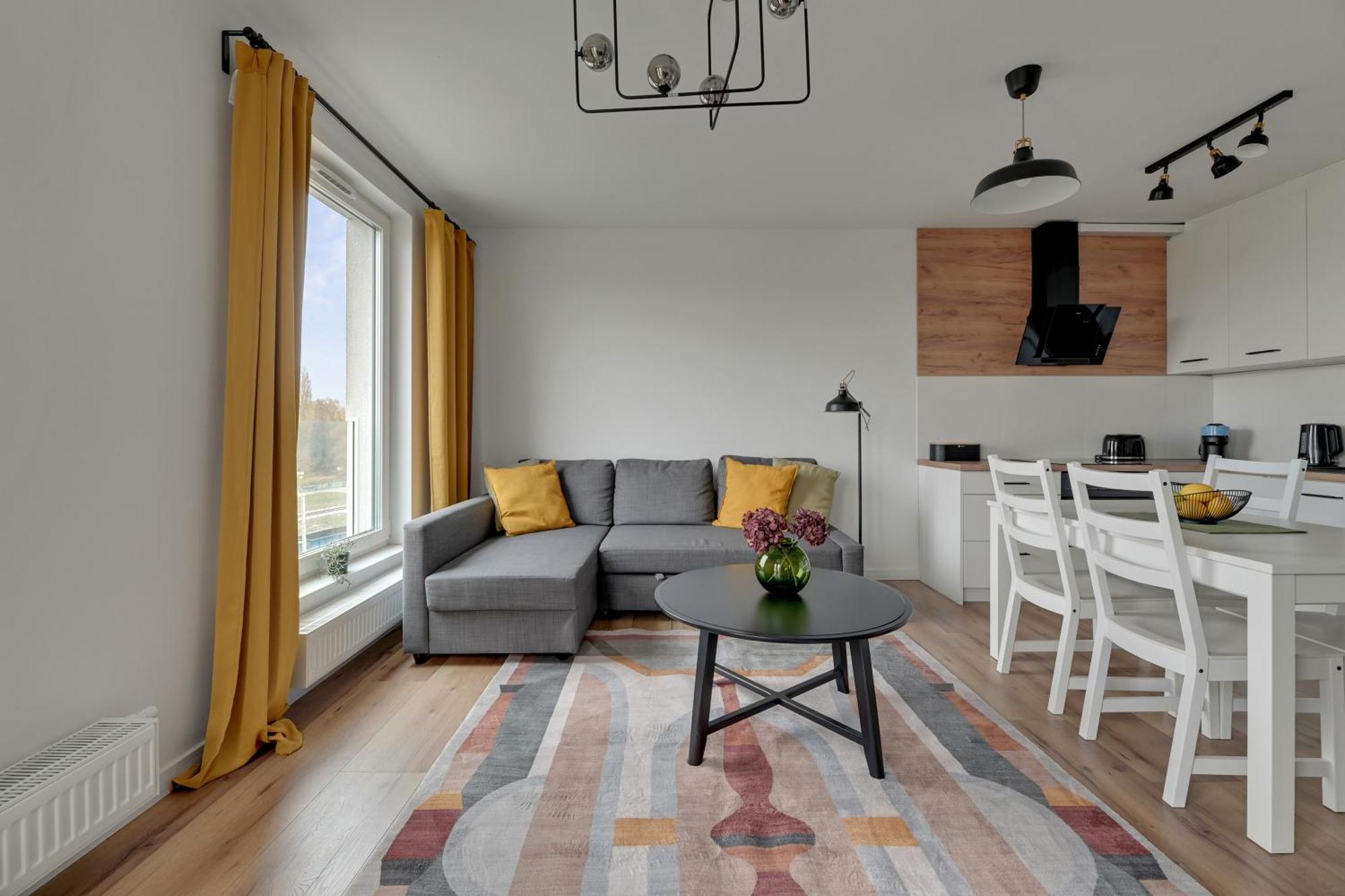 Baltic Sea Letnica Apartments With Parking By Lion Apartments กดัญสก์ ภายนอก รูปภาพ
